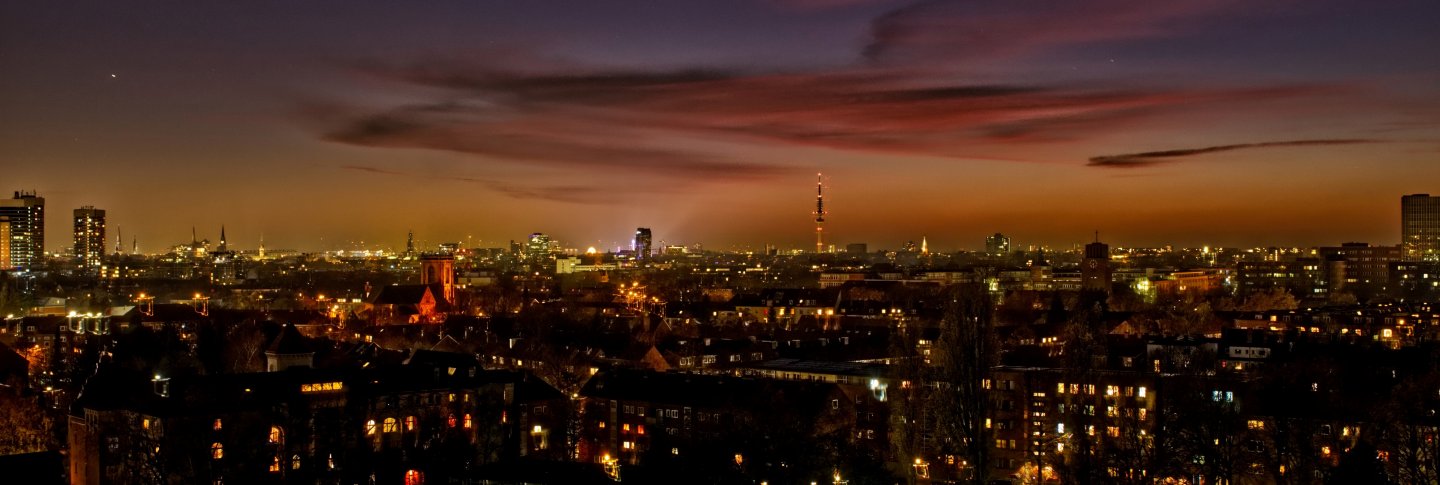 Hamburg bei Nacht